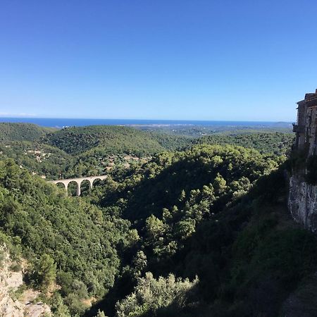 Au Pied Des Baous Bed and Breakfast Vence Εξωτερικό φωτογραφία