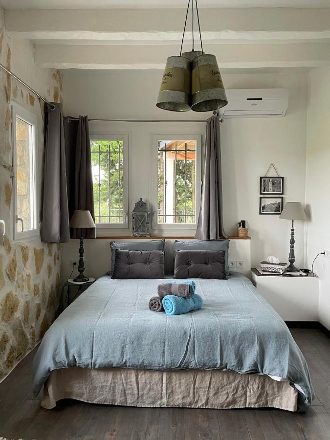 Au Pied Des Baous Bed and Breakfast Vence Εξωτερικό φωτογραφία