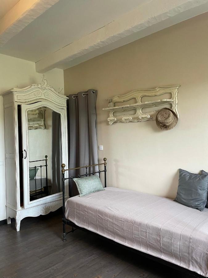 Au Pied Des Baous Bed and Breakfast Vence Εξωτερικό φωτογραφία