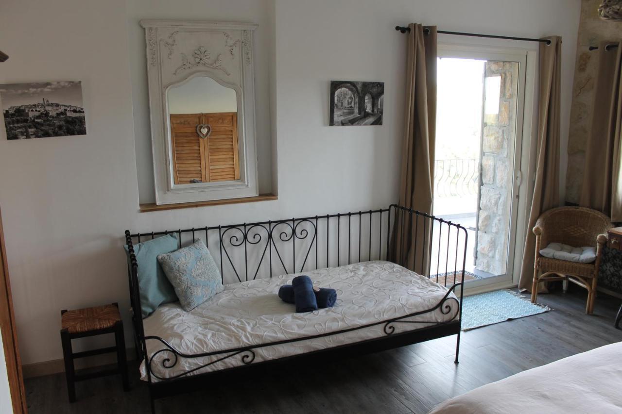 Au Pied Des Baous Bed and Breakfast Vence Εξωτερικό φωτογραφία